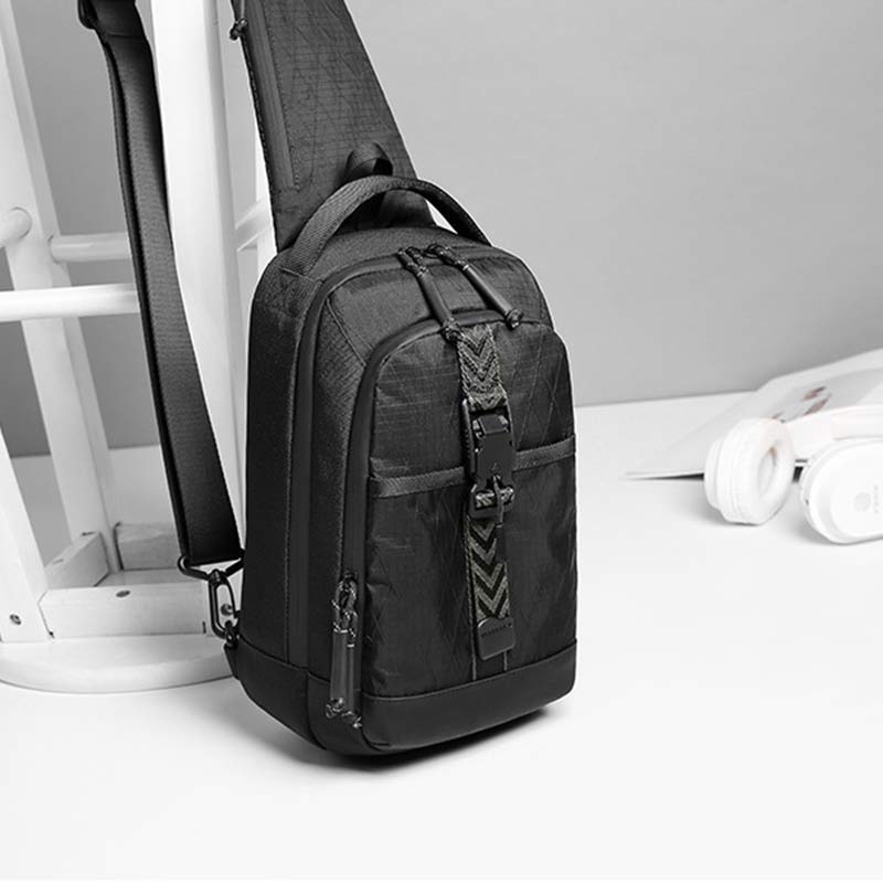 Premium Sling Bag Crossbody Anti-Diebstahl Wasserabweisend Minimalistische Tragetasche für jeden Tag