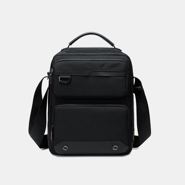 Leichte Umhängetasche mit mehreren Taschen