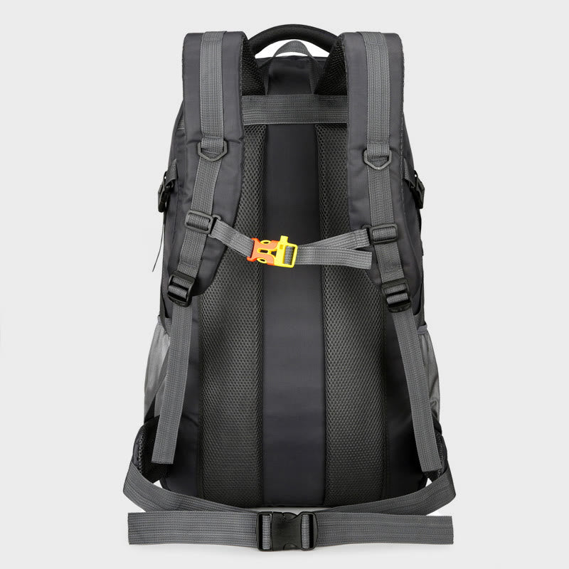 Rucksack für Männer Outdoor Bergsteigen Wandern Leichter Multifunktionsrucksack