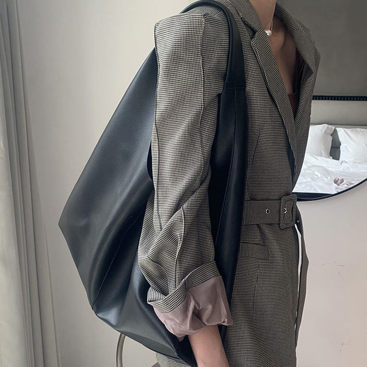 Große Tragetasche aus weichem Leder mit einzelner Schulter für Damen im Business-Stil