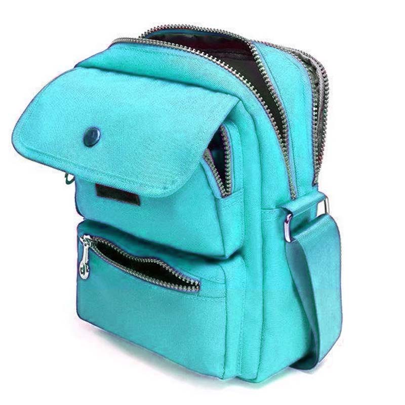 Umhängetasche aus Nylon mit mehreren Taschen
