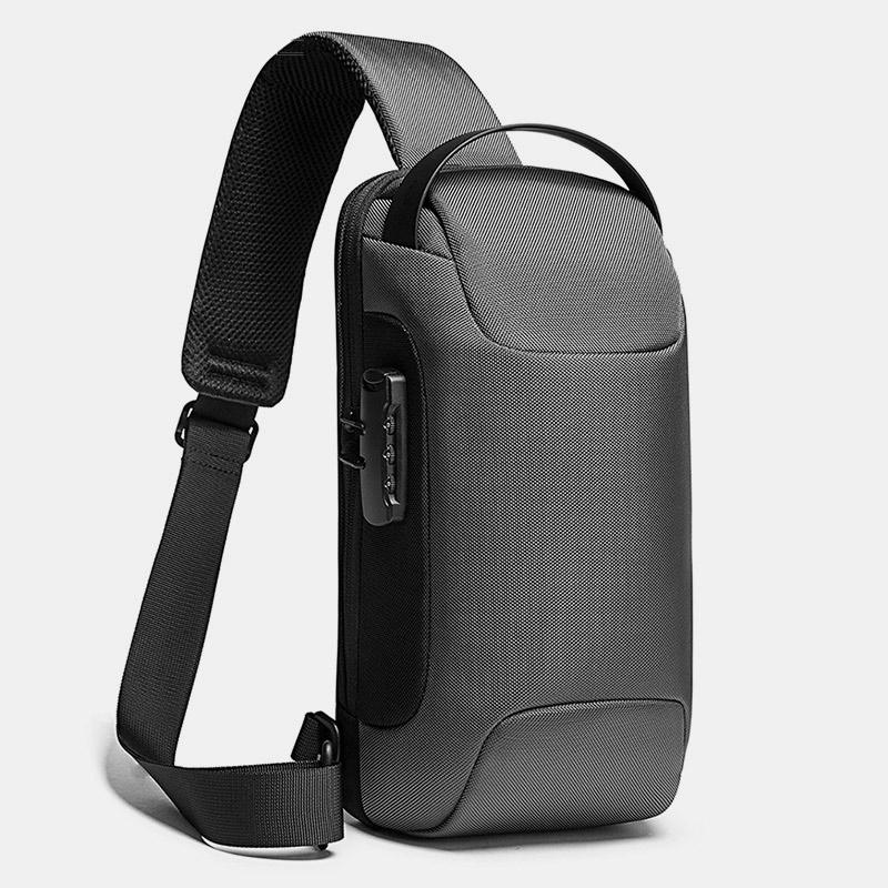 Wasserdichte Schultertasche mit USB-Ladeanschluss