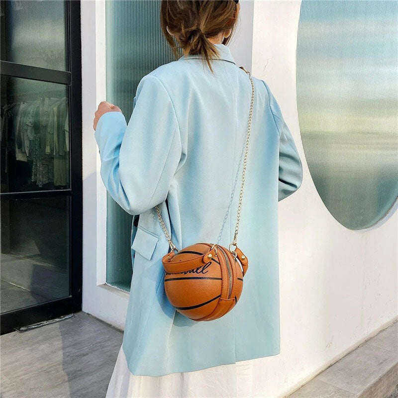 Runde Mini-Tasche im Basketball-Fußball-Look mit einzigartigem Design