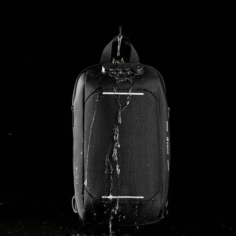 Diebstahlsichere, wasserdichte Brusttasche mit USB-Ladeanschluss
