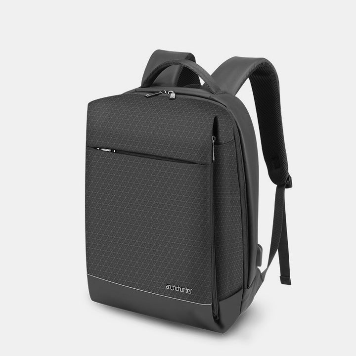 Wasserdichter Rucksack mit mehreren Taschen und USB-Ladefunktion