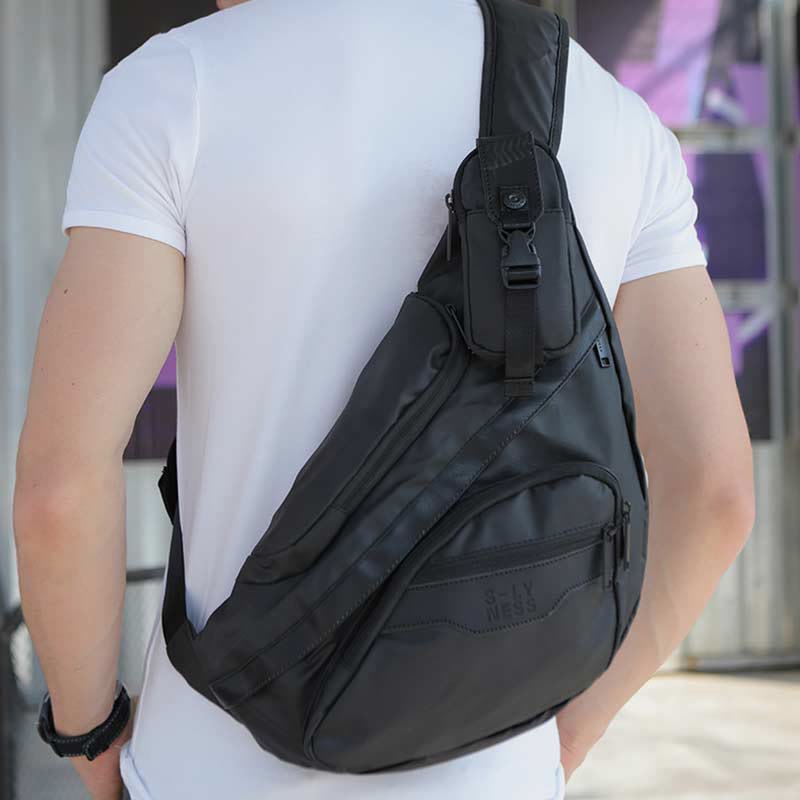 Sling Bag für Herren, schwarze, leichte Umhängetasche aus Nylon