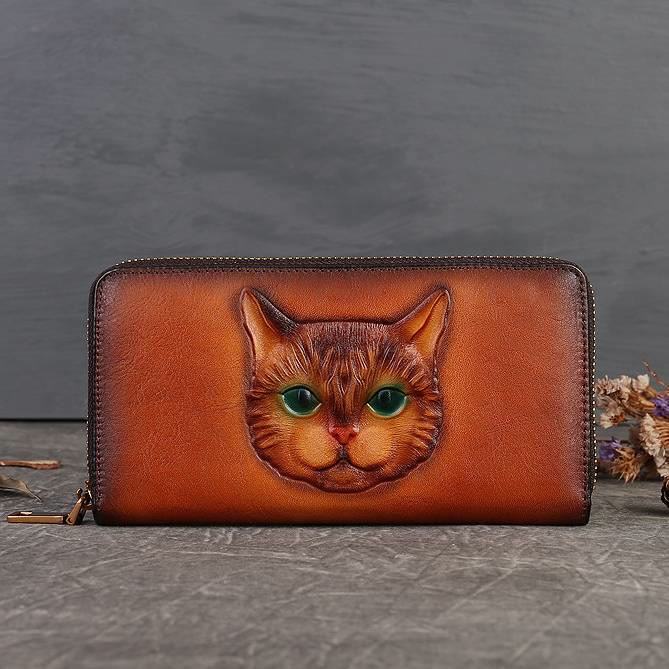 Geldbörse aus echtem Leder mit geprägtem Katzenmotiv und mehreren Fächern
