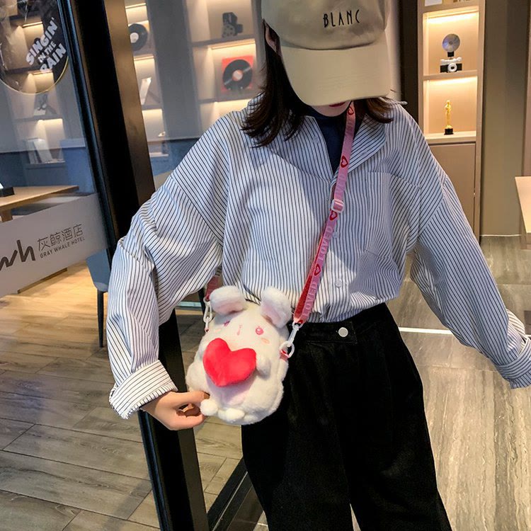 Niedlicher Cartoon-kleiner Rucksack Lolita-Kaninchen-Plüschtasche für Mädchen