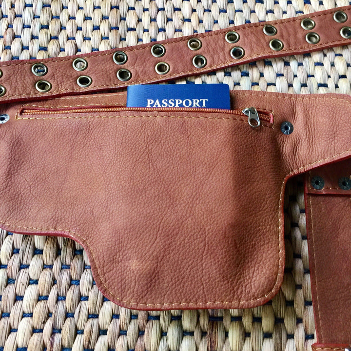 Gürteltasche für den täglichen Gebrauch, Mehrere Retro-Gürteltasche aus Leder