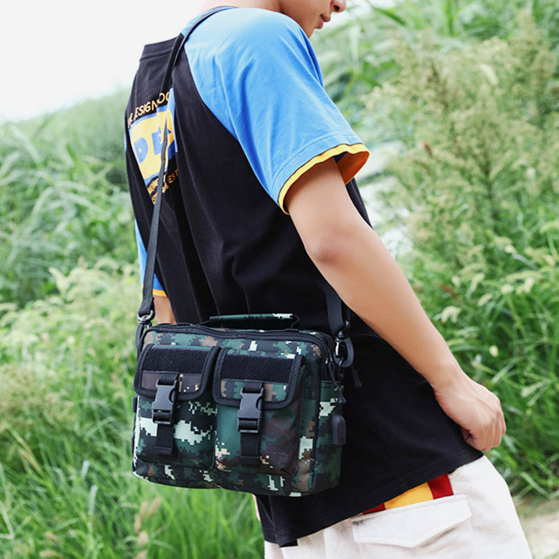 Wasserdichte Messenger-Tasche für Outdoor-Aktivitäten mit großem Fassungsvermögen und USB-Aufladung 