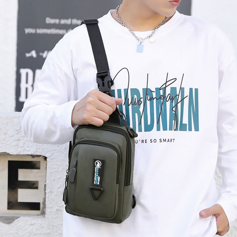 Praktische Crossbody Sling Bag für Männer, wasserdichte Reisetasche