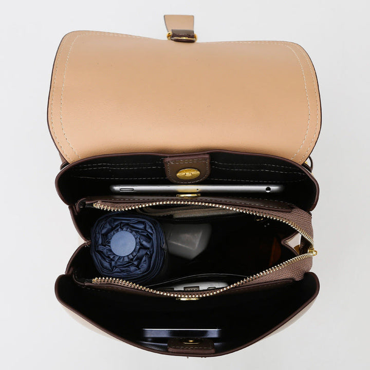 Minimalistischer Rucksack Farbkontrast Robustes veganes Leder Kleiner Tagesrucksack