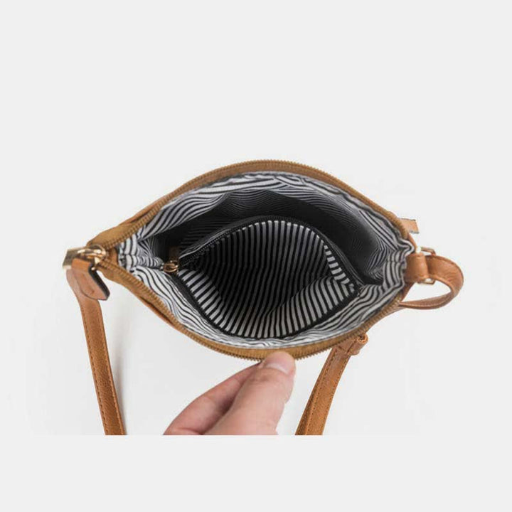 Multifunktionale Umhängetasche mit dreifachem Reißverschluss und trendigem Design aus Leder