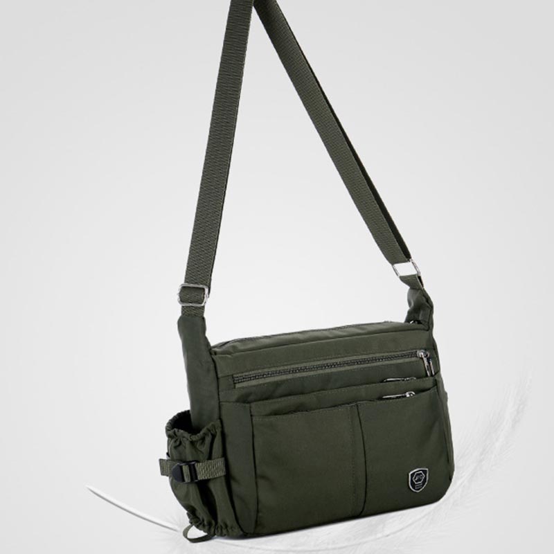 Leichte Umhängetasche aus Nylon mit mehreren Taschen für Herren