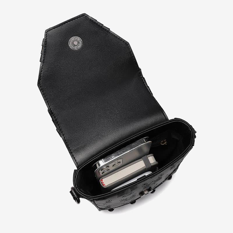 Umhängetasche mit Nieten und Gürtelschlaufe für Punk-Totenkopf und Skorpion