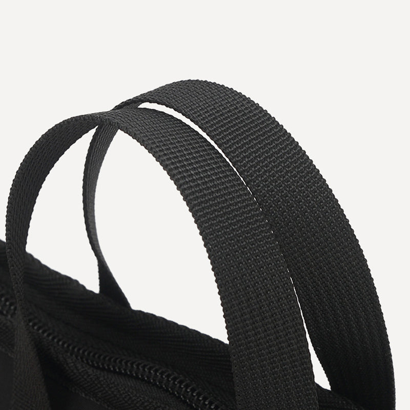 Kleine schwarze Retro-Umhängetasche für Unisex mit Henkel oben
