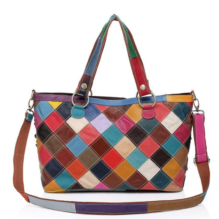 Tote Bag aus echtem Leder in Kontrastfarbe mit mehrfarbigen Blumen