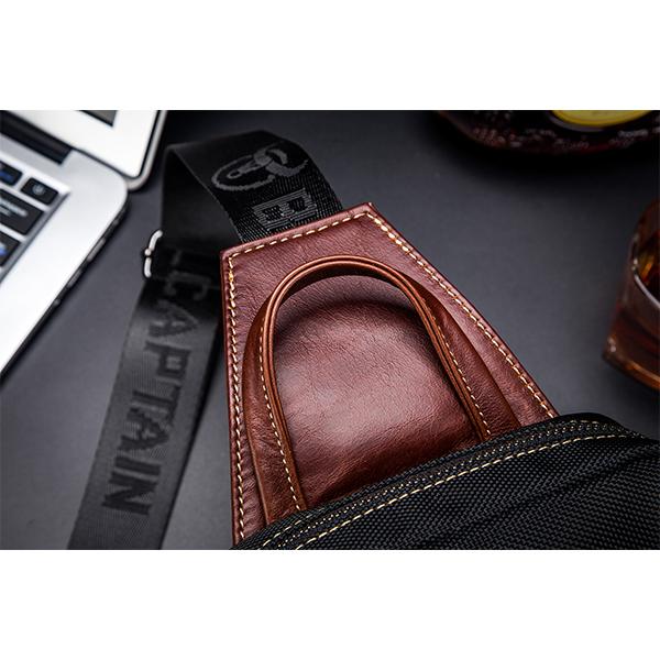 Lässige, modische Brusttasche aus echtem Leder