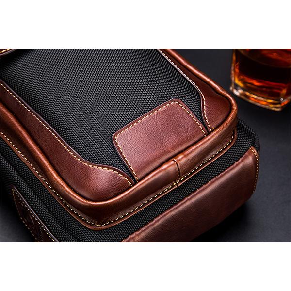 Lässige, modische Brusttasche aus echtem Leder