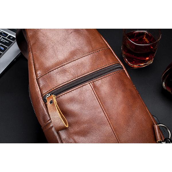 Schultertasche aus echtem Leder mit USB-Ladefunktion