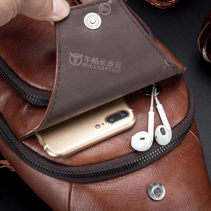 Schultertasche aus echtem Leder mit USB-Ladefunktion