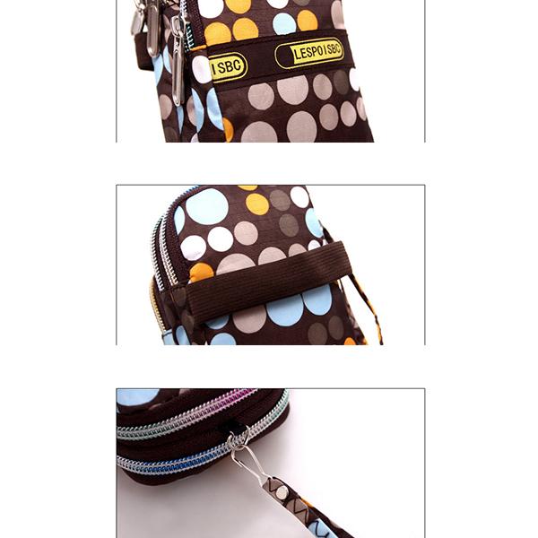 Mehrfarbige Handytasche mit Blumenmuster