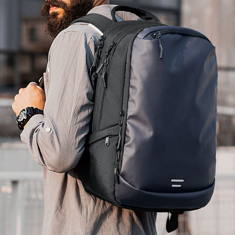Stilvoller, wasserdichter Laptop-Rucksack mit mehreren Fächern