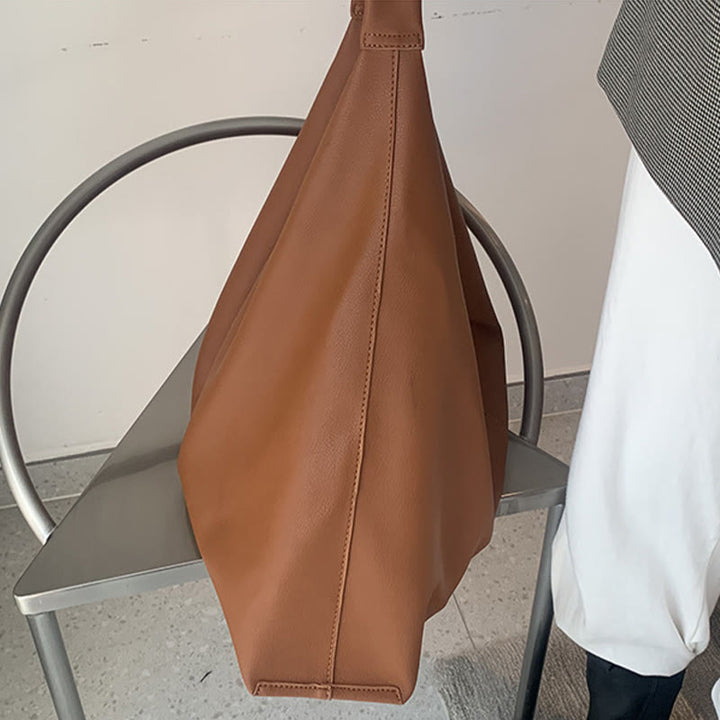 Große Tragetasche aus weichem Leder mit einzelner Schulter für Damen im Business-Stil
