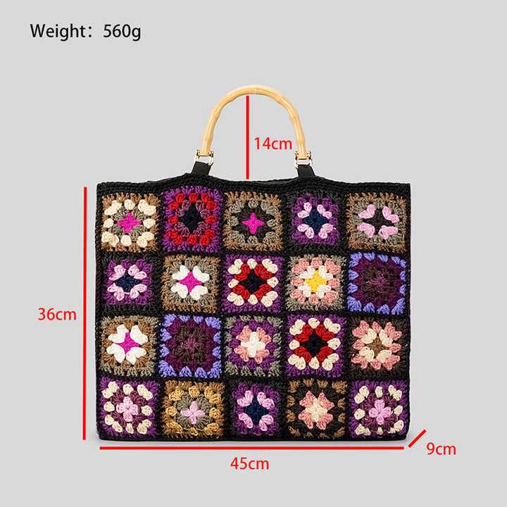Gestrickte Handtasche mit Blumen-Patchwork-Muster und Bambusgriff