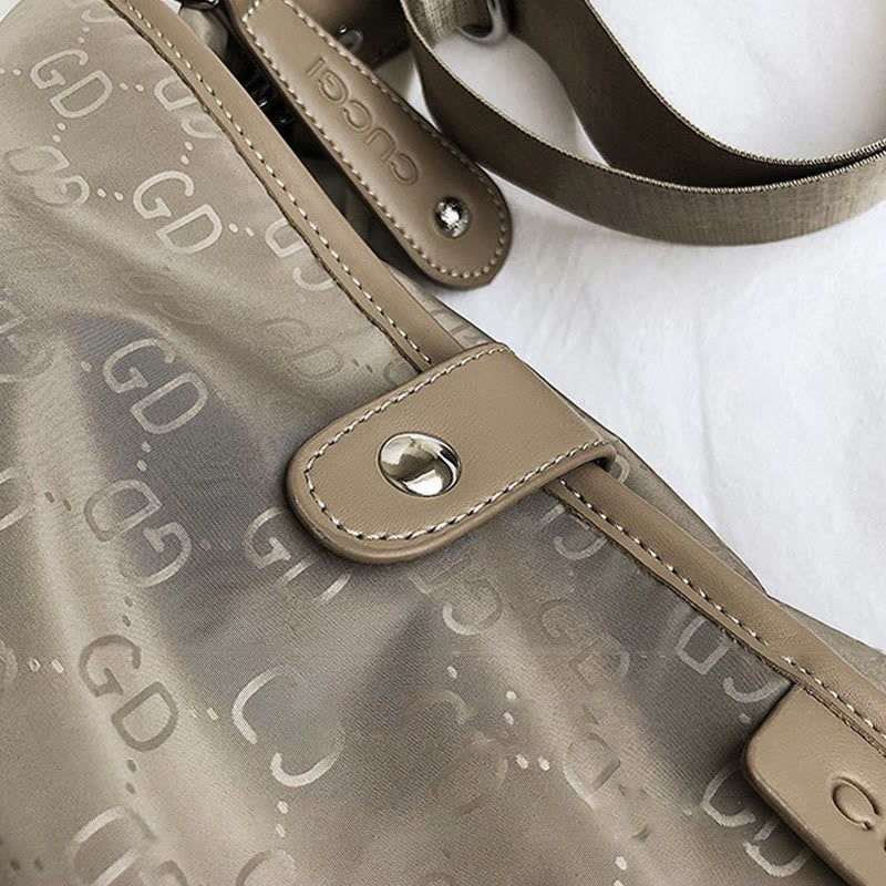 Verstellbare Umhängetasche aus Nylon für Damen, große Halbmond-Umhängetasche