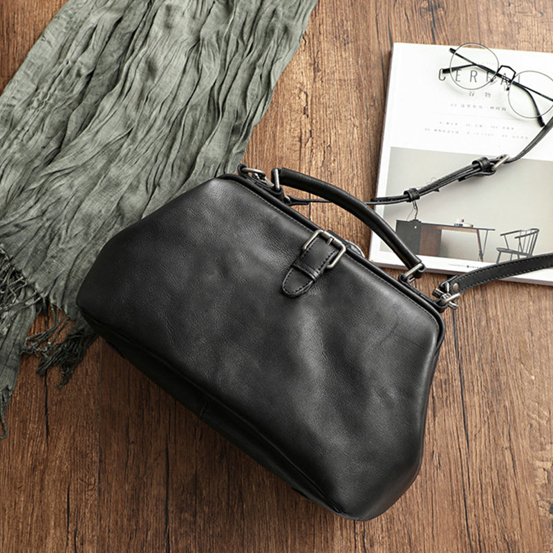 Handgemachte Retro-Handtasche aus echtem Leder