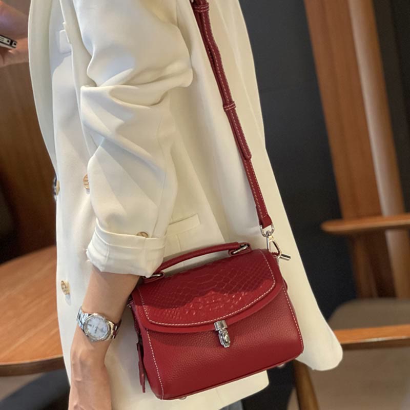 Minimalistische Umhängetasche für Damen, echtes Leder, kleine Schultertasche