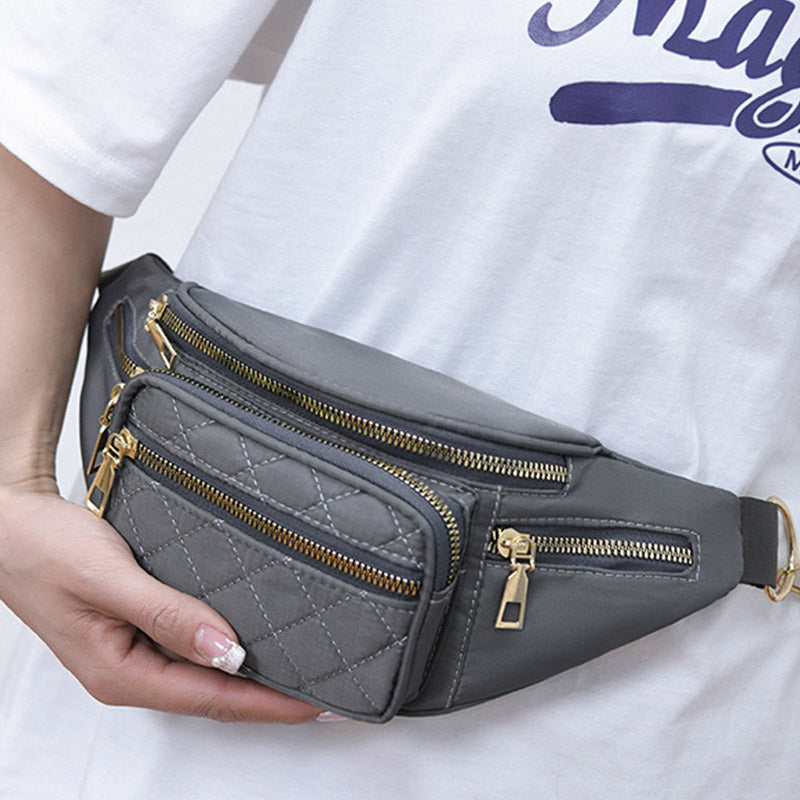 Leichte, funktionale Brust-Schultertasche für Damen mit Metallkettenriemen