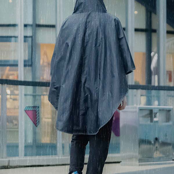 Erweiterbarer, mehrschichtiger, wasserdichter Business-Rucksack mit Uhr