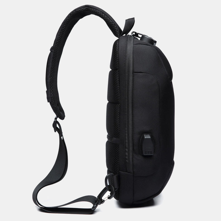 Modische Schultertasche mit mehreren Taschen, Brusttasche mit Passschloss und USB-Ladeanschluss