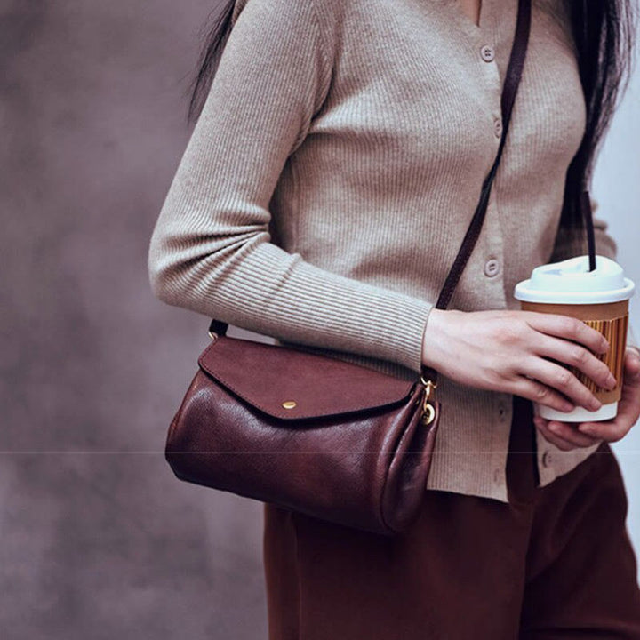 Umhängetasche für Damen, leichte Tasche aus weichem Leder mit mehreren Fächern