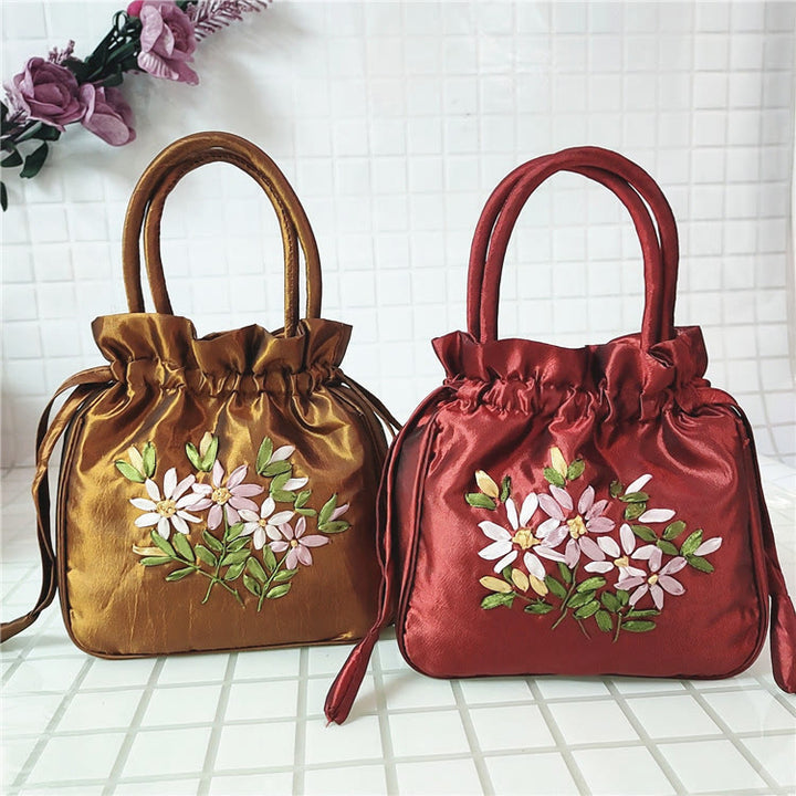Clutch mit Blumenmuster und Kordelzug, Beuteltasche, Handtasche, Partytasche