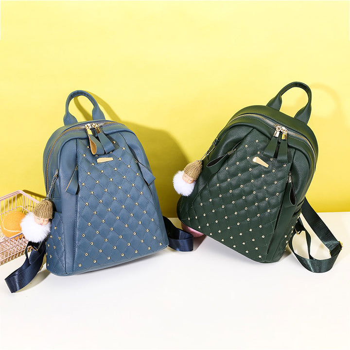 Großer Rucksack mit Nieten