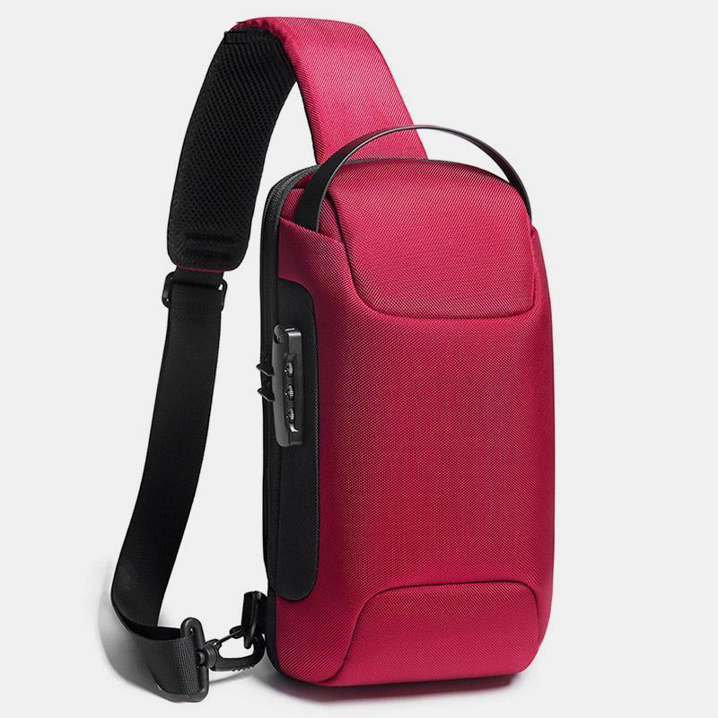Wasserdichte Schultertasche mit USB-Ladeanschluss