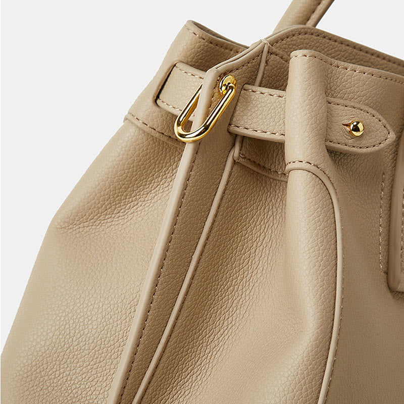 Elegante Handtasche für Damen, große, klassische Tragetasche aus veganem Leder