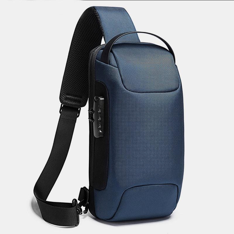 Wasserdichte Schultertasche mit USB-Ladeanschluss