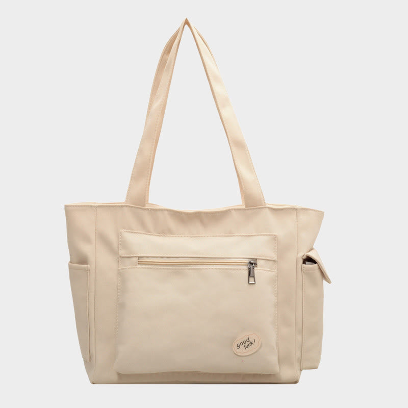 Tragetasche für Damen, schlichte Schultertasche mit Abzeichen-Dekor