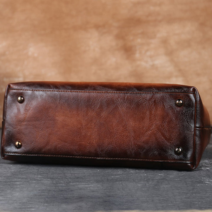 Luxuriöse Top-Henkeltasche mit Vintage-Prägung und Blumenmuster
