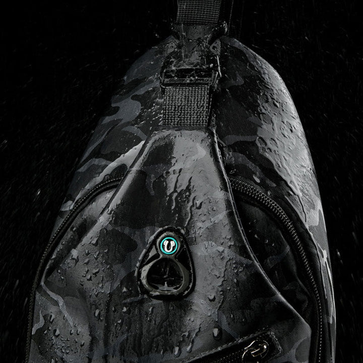 Wasserdichte, großvolumige Sling Bag Umhängetasche