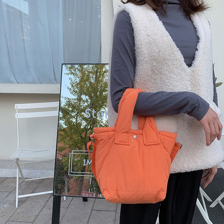 Leichte, gesteppte Handtasche für Damen, große, weich gepolsterte Umhängetasche