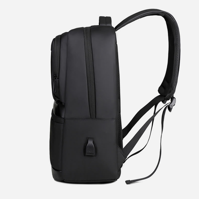Sanfter Rucksack für Männer mit USB-Ladefunktion, große Business-Laptoptasche