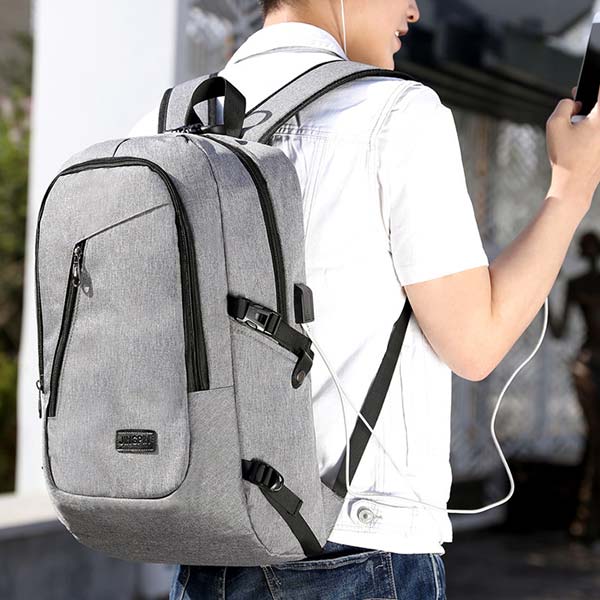Diebstahlsicherer Reise-Business-Rucksack mit Schloss und USB-Ladeanschluss